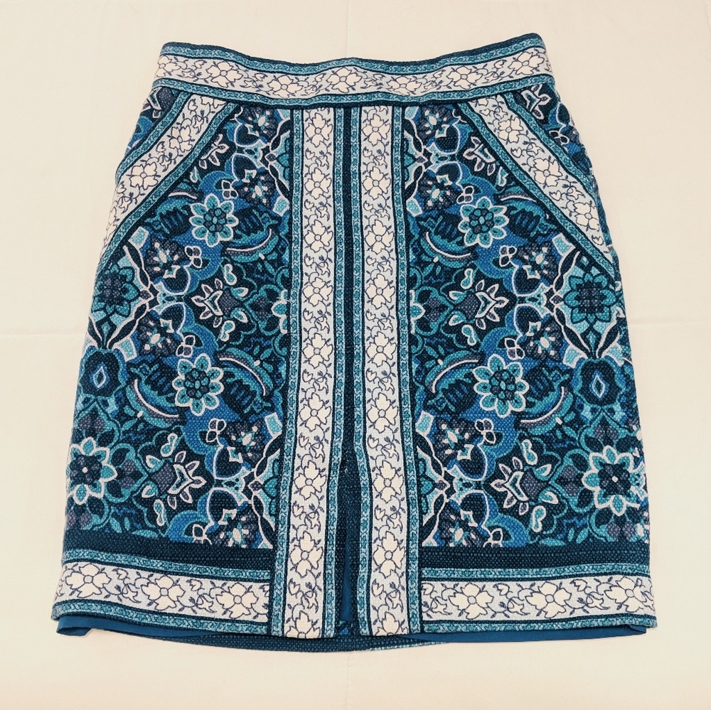 Loft size 8 pencil skirt! super cute!!!